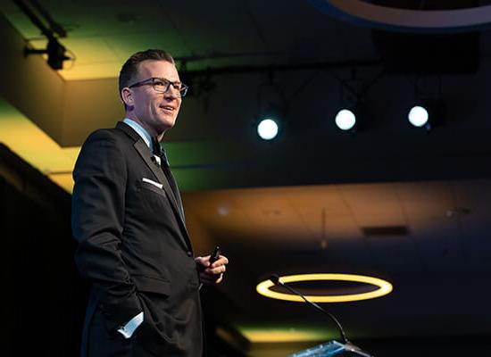 澳门新普京注册 President Dr. Brendan Kelly speaks at the Presidential Black Tie Gala